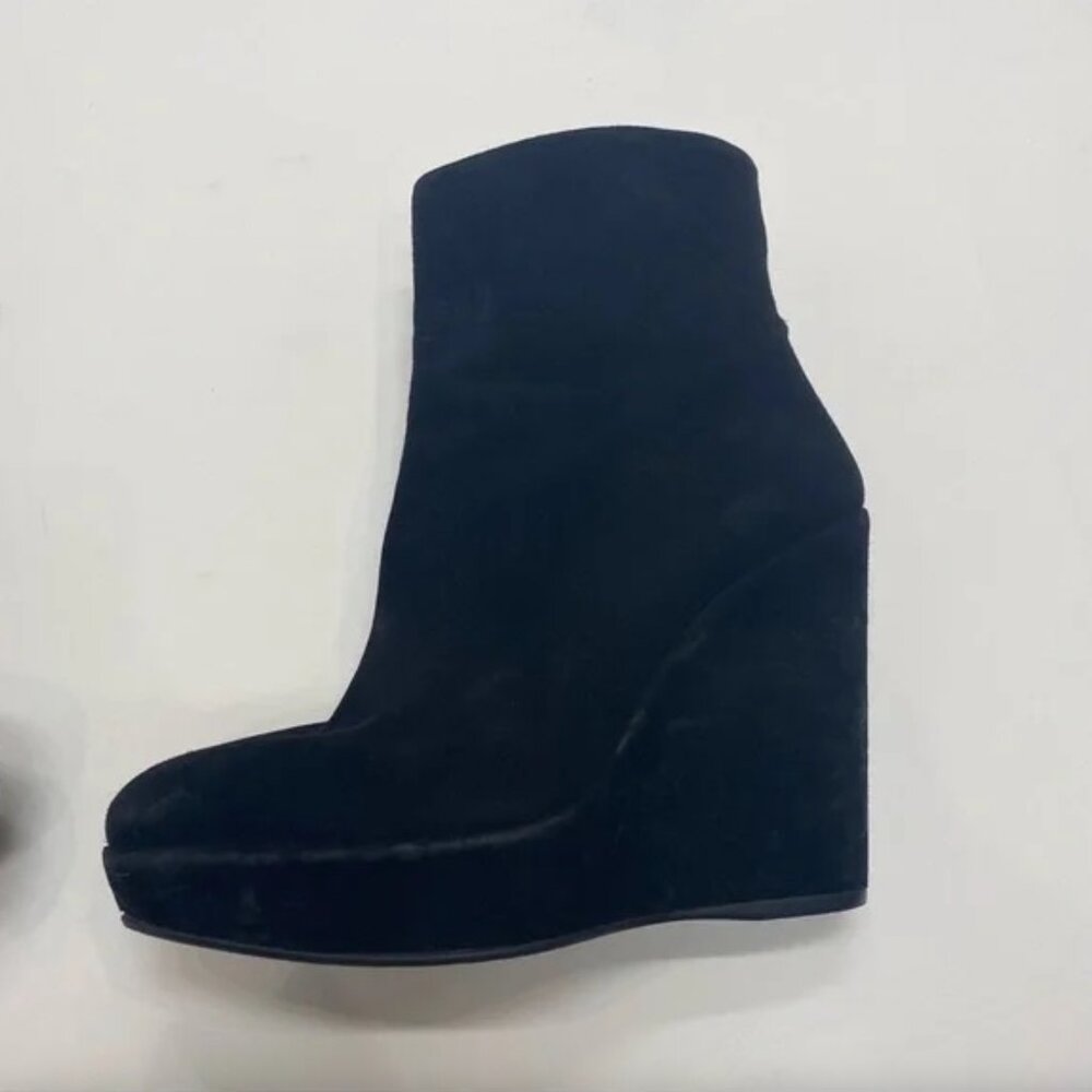 Prada Suede Wedges - Picture 4 of 8